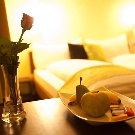 אלטדורף Hotel Restaurant Goldener Schluessel מראה חיצוני תמונה