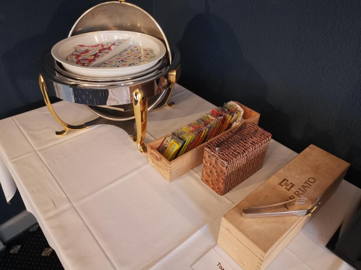 אלטדורף Hotel Restaurant Goldener Schluessel מראה חיצוני תמונה
