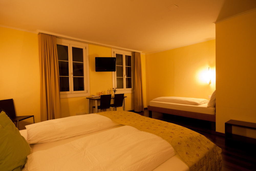 אלטדורף Hotel Restaurant Goldener Schluessel מראה חיצוני תמונה