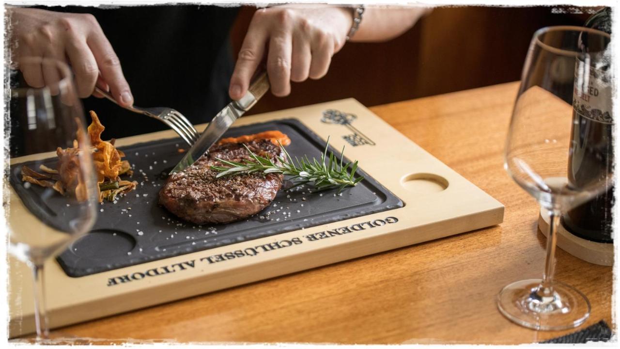 אלטדורף Hotel Restaurant Goldener Schluessel מראה חיצוני תמונה